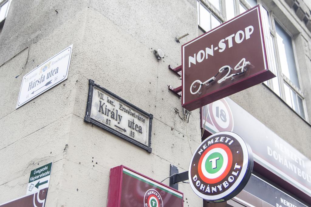 Ava'S Champagne Studio City Center-Andrash Street King Street ブダペスト エクステリア 写真